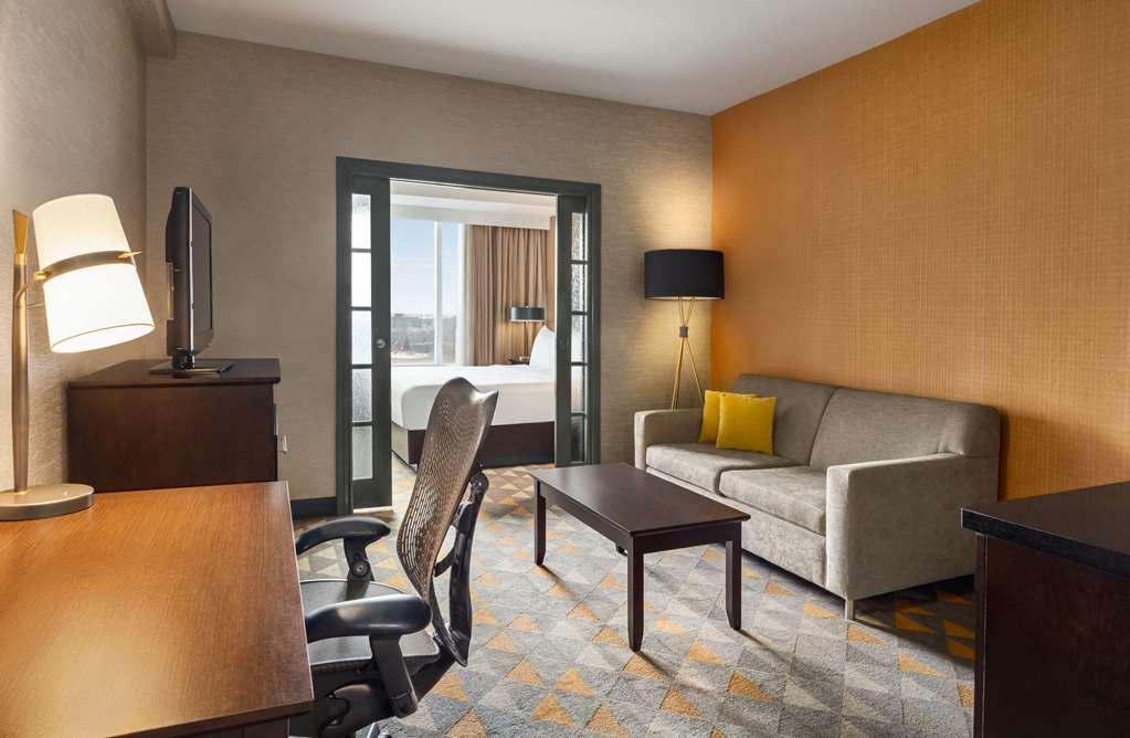 Doubletree By Hilton Pointe Claire Montreal Airport West Pointe-Claire Quarto foto