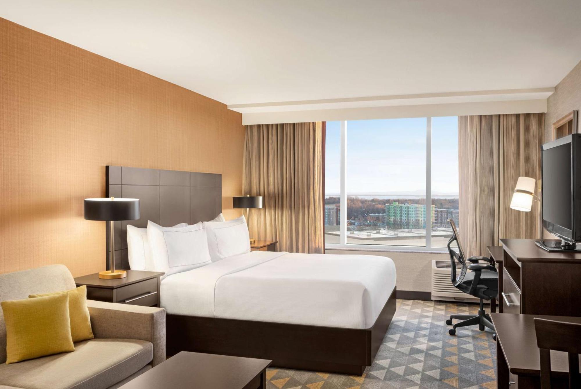 Doubletree By Hilton Pointe Claire Montreal Airport West Pointe-Claire Exterior foto